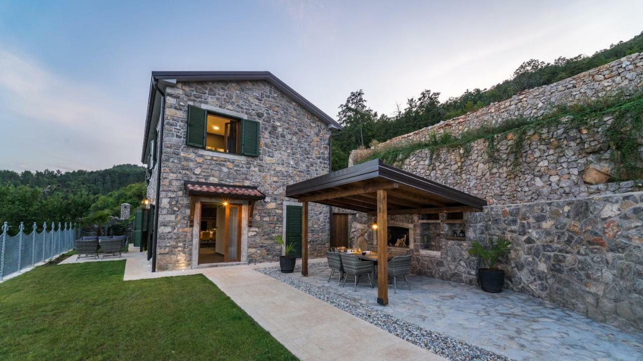 Villa Visum Poljane Exteriör bild